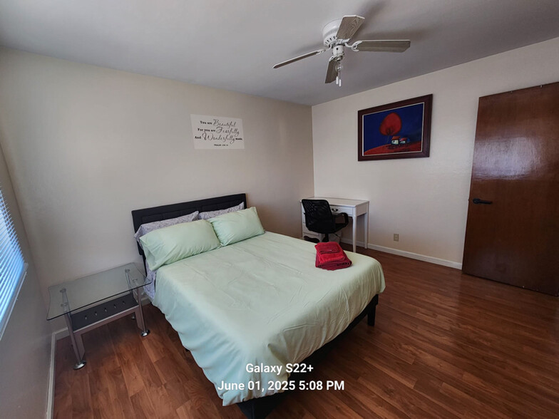 Building Photo - 603 Berryessa St