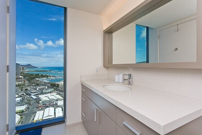 Building Photo - Modern luxury two bedroom condo with stunn...