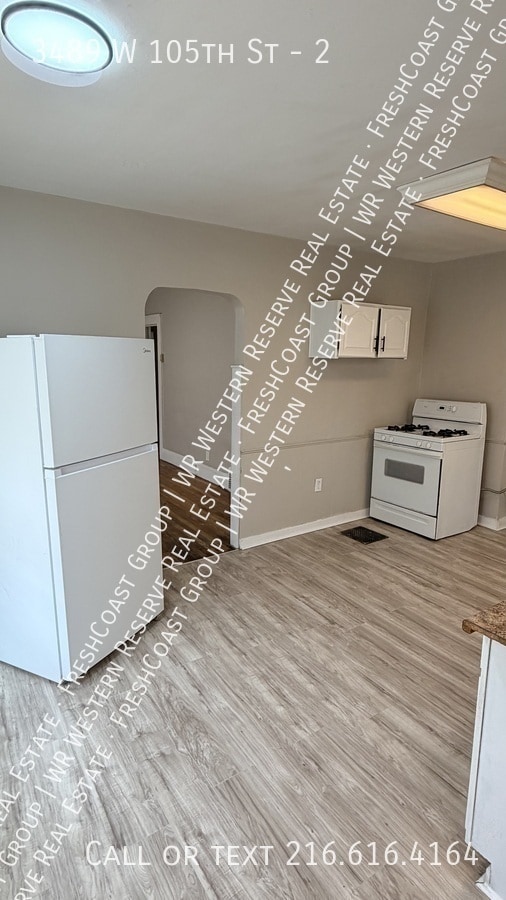 Building Photo - 3489 W 105th St