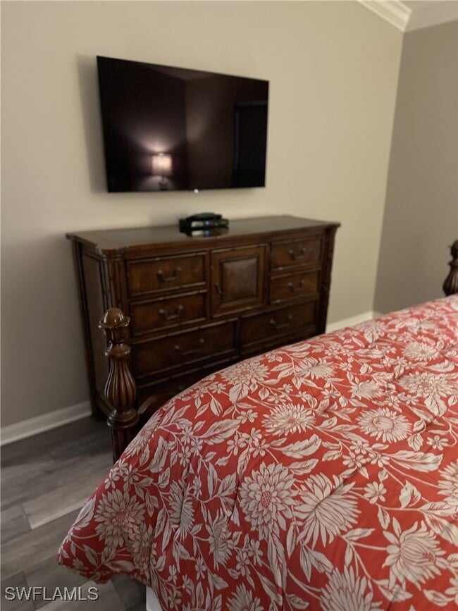 Building Photo - 10381 McArthur Palms Ln