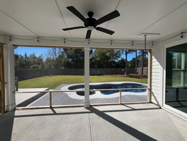 Building Photo - Experience Elegance and Privacy