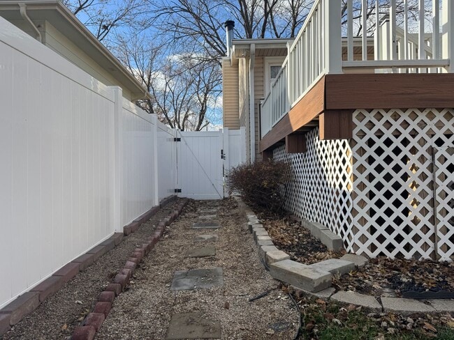 Building Photo - Move-In Ready 3-Bedroom Home in Prime La Vista Location!