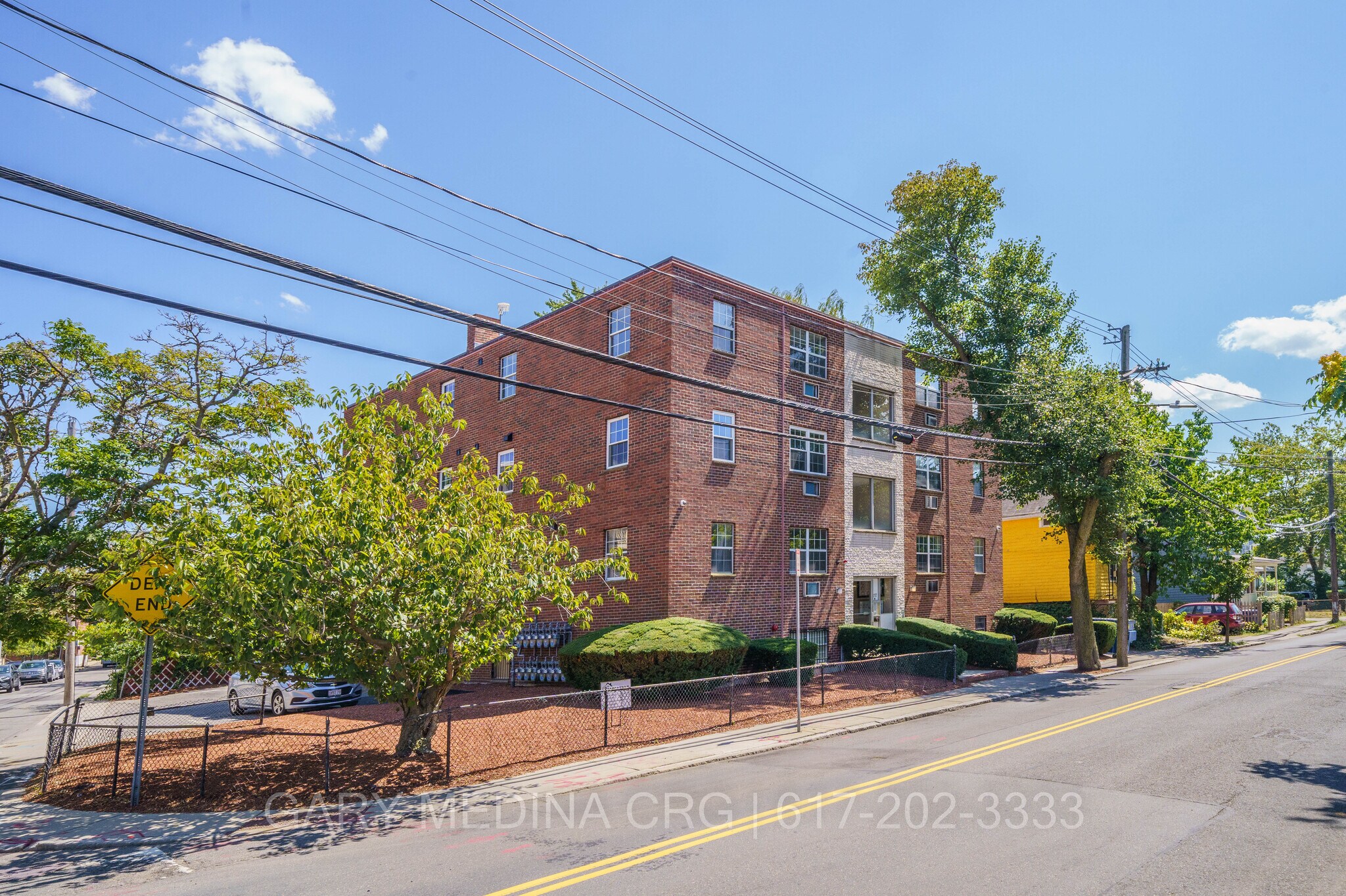 Building Photo - 131 Sherman St