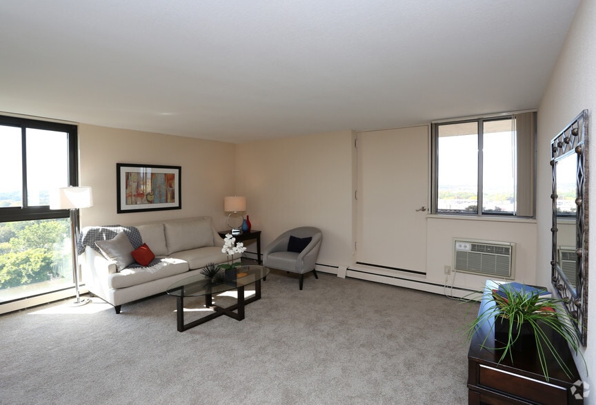 Living room - Fountainview