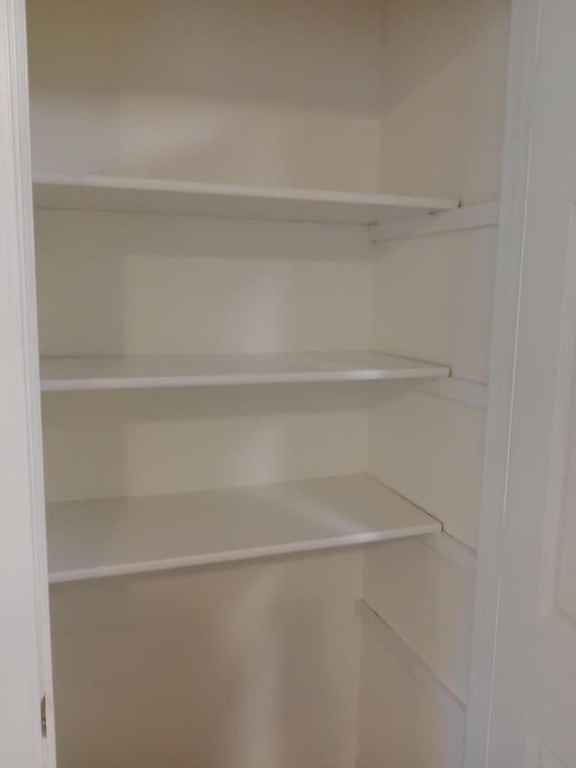 Building Photo - 2416 Calder Ct