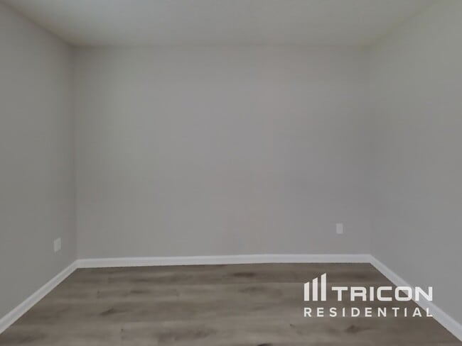 Building Photo - 86185 Fortune Dr
