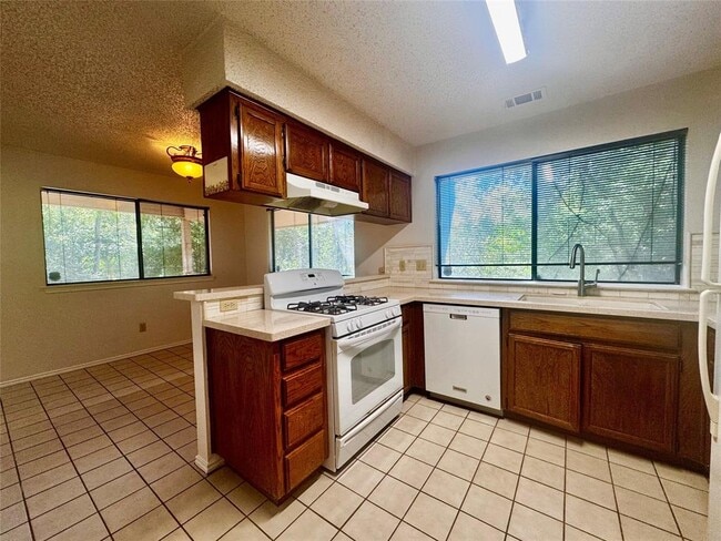 Building Photo - 3513 Wendel Cove