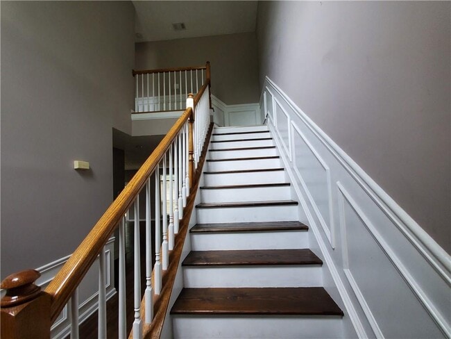 Building Photo - 13375 Avensong Ives Way