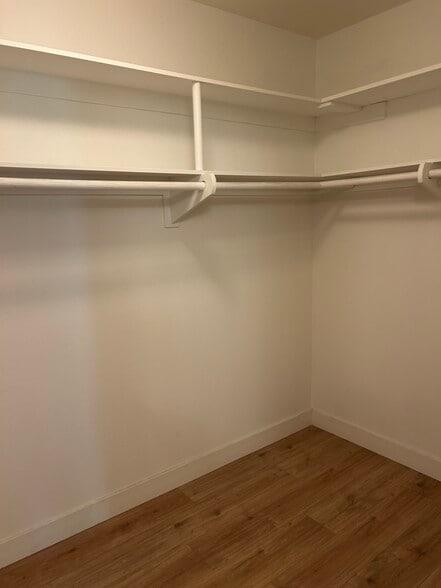 Closet - 21650 Burbank Blvd