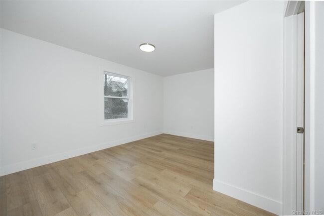 Building Photo - 1 Dean Pl