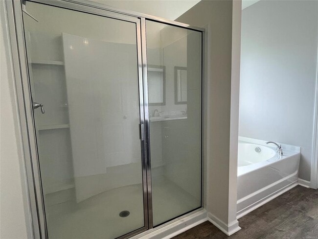 Building Photo - 3336 Meriwether Dr