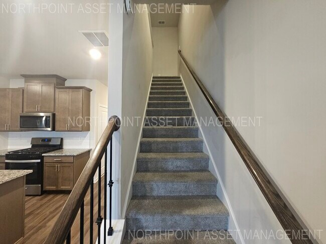 Building Photo - Beautiful Townhome for Lease in Lawrenceville