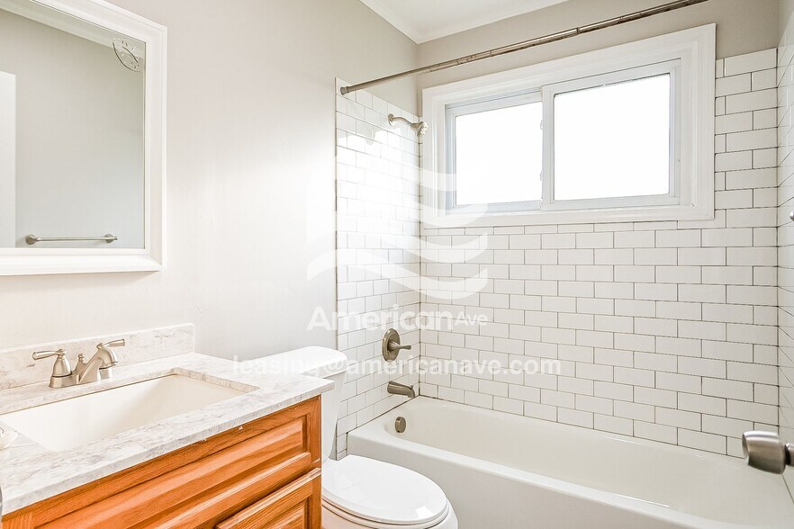 Building Photo - 26635 Bryan St