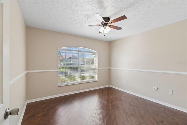 Building Photo - 7904 Floradora Dr