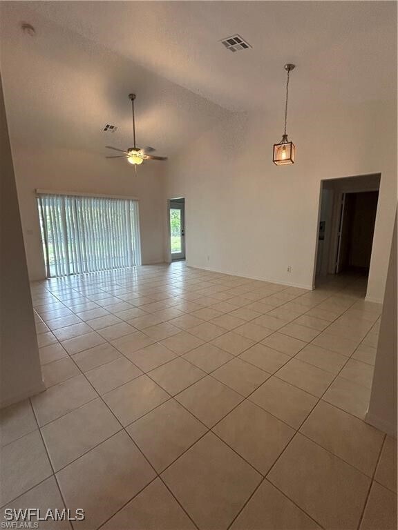 Building Photo - 26992 Spanish Gardens Dr