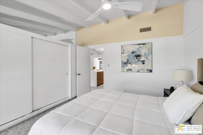 Building Photo - 40851 Bob Hope Dr