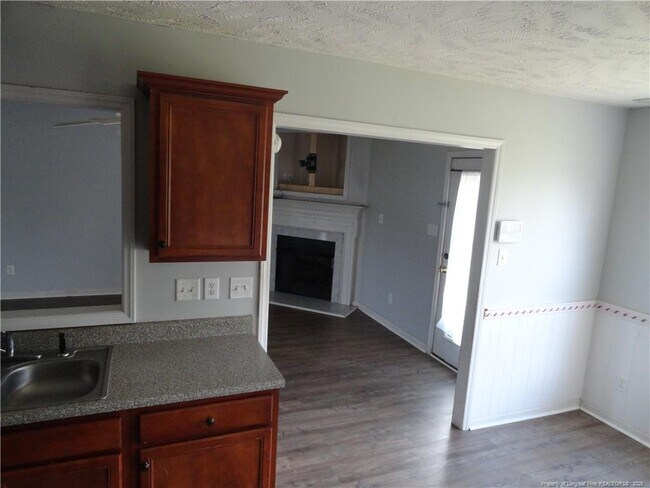 Building Photo - 172 Emma Ln