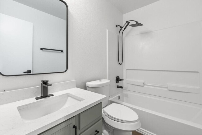 Building Photo - 2110 Nogales Trail