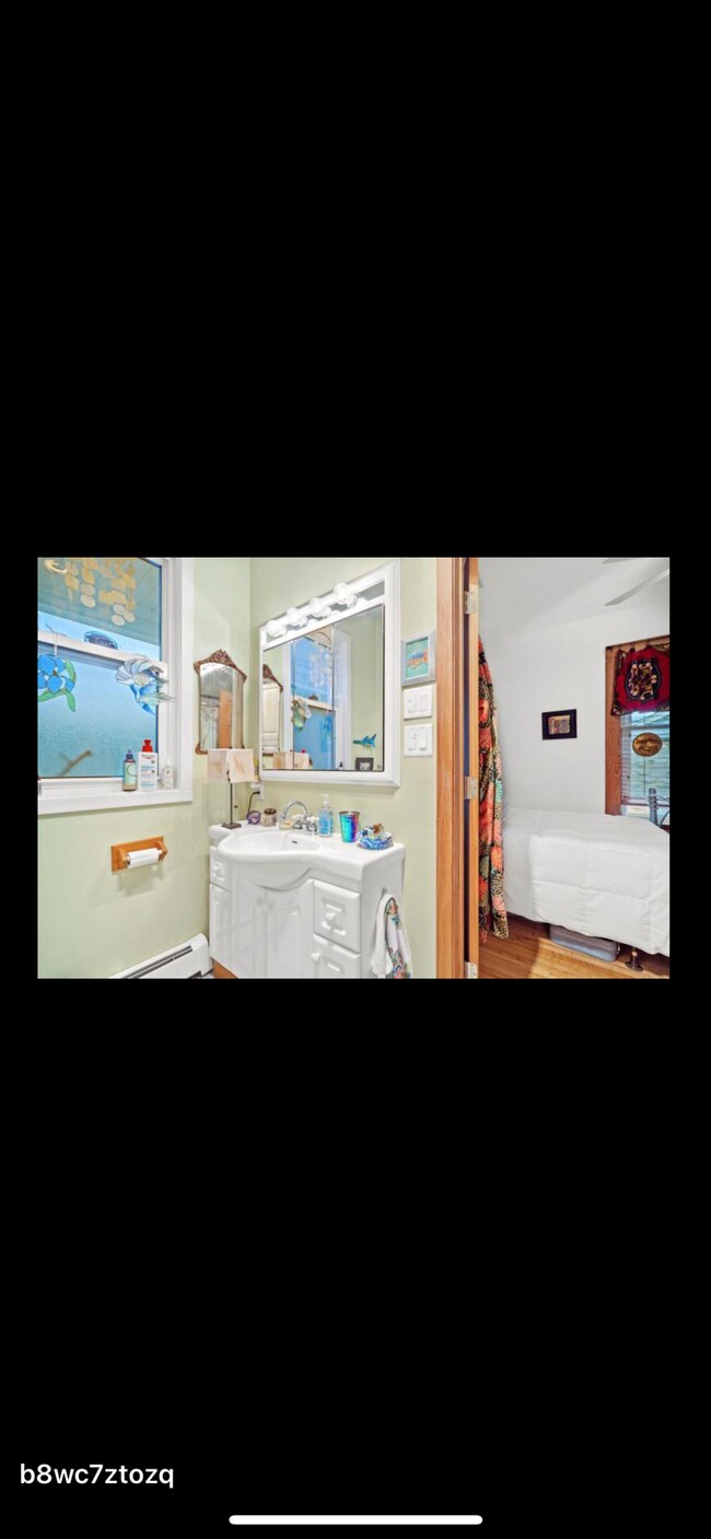 Building Photo - N88W16024 Park Blvd