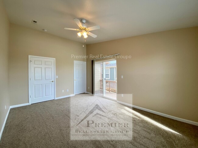 Building Photo - 1564 Monterey Rd