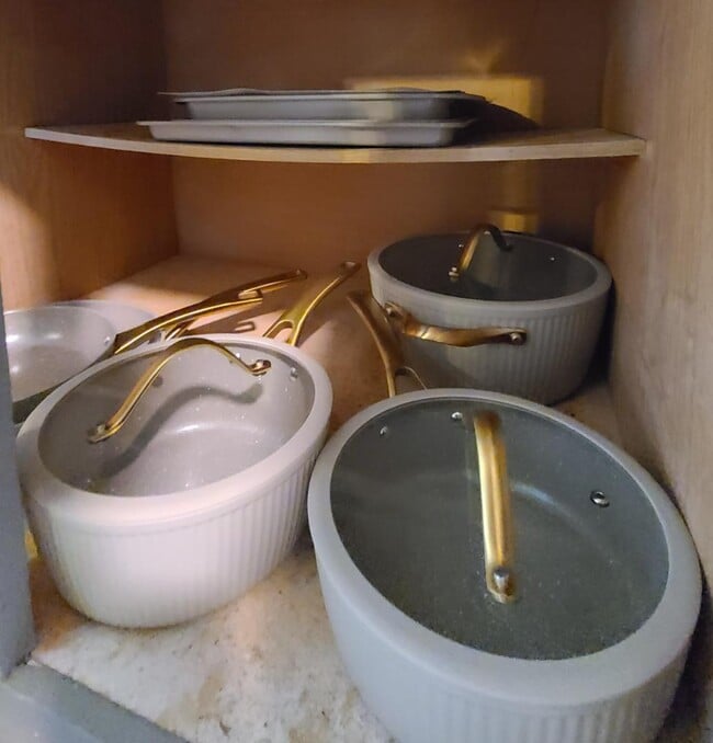 Building Photo - 1914 Dobbins Ave