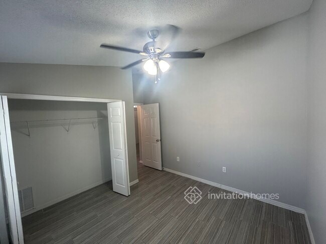 Building Photo - 6511 Shepherd Oaks Rd