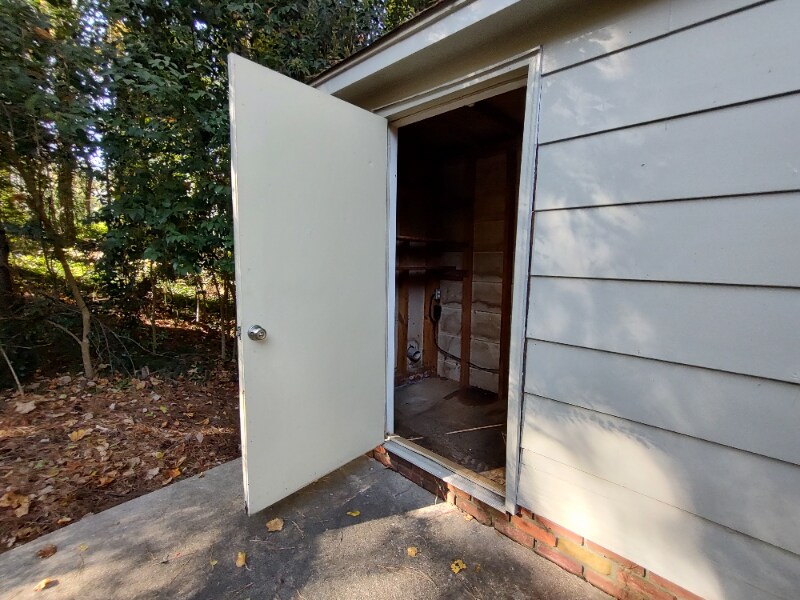 Building Photo - 5013 Lundy Dr