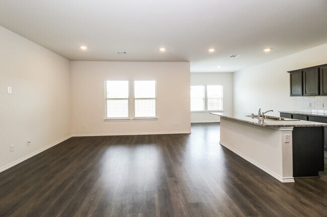 Building Photo - 3124 Glazner Dr