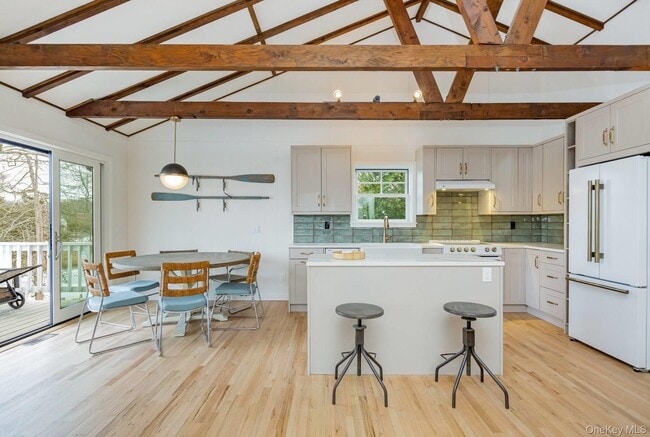 Building Photo - 9 Helens Ln