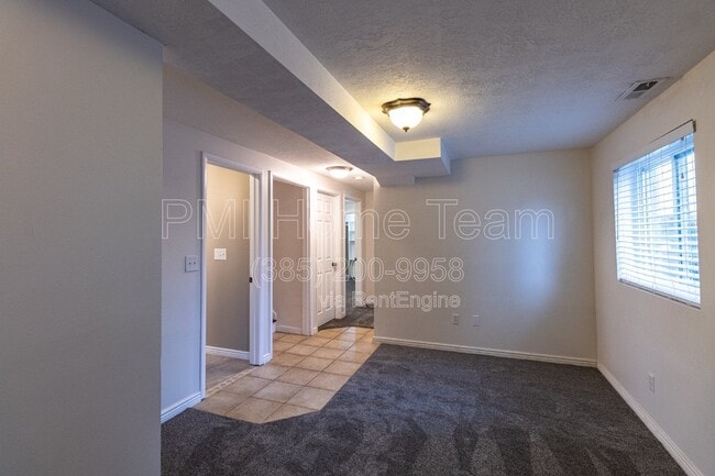 Building Photo - 2205 N 1100 W