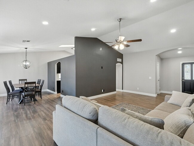 Building Photo - 3535 E Covina St
