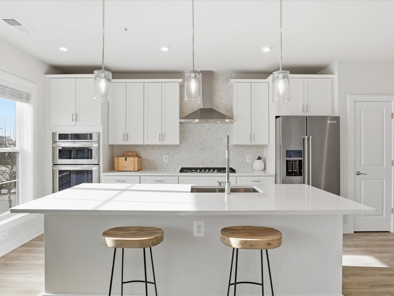 Building Photo - 106 Saint Ives Pl