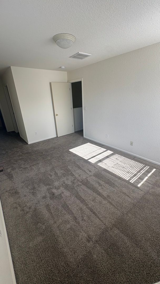 Building Photo - 2 Story Open Concept Home in Idaho Creek Neighborhood