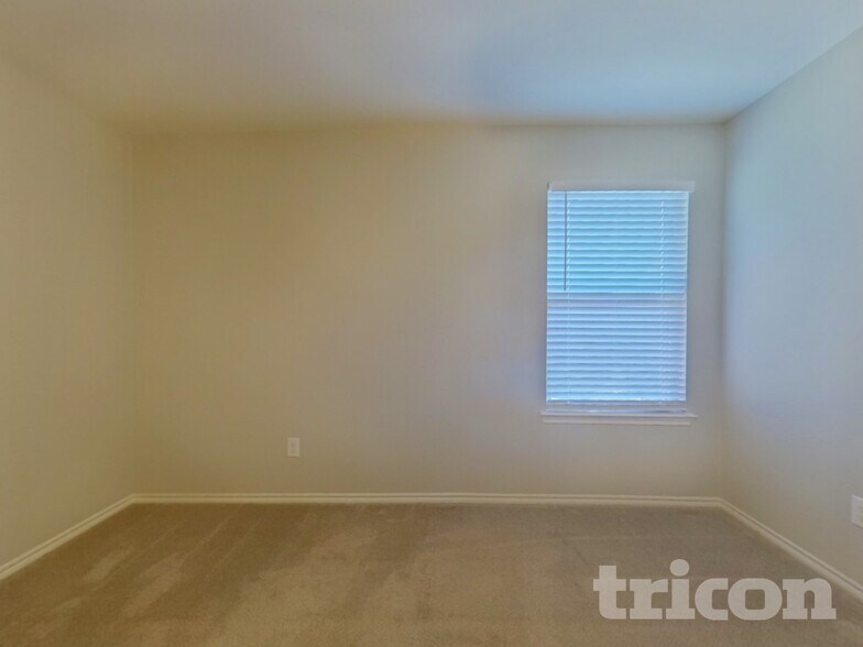 Building Photo - 1160 Wentworth Wy