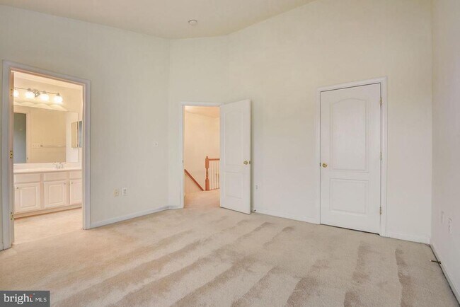 Building Photo - 7111 Beissel Ct