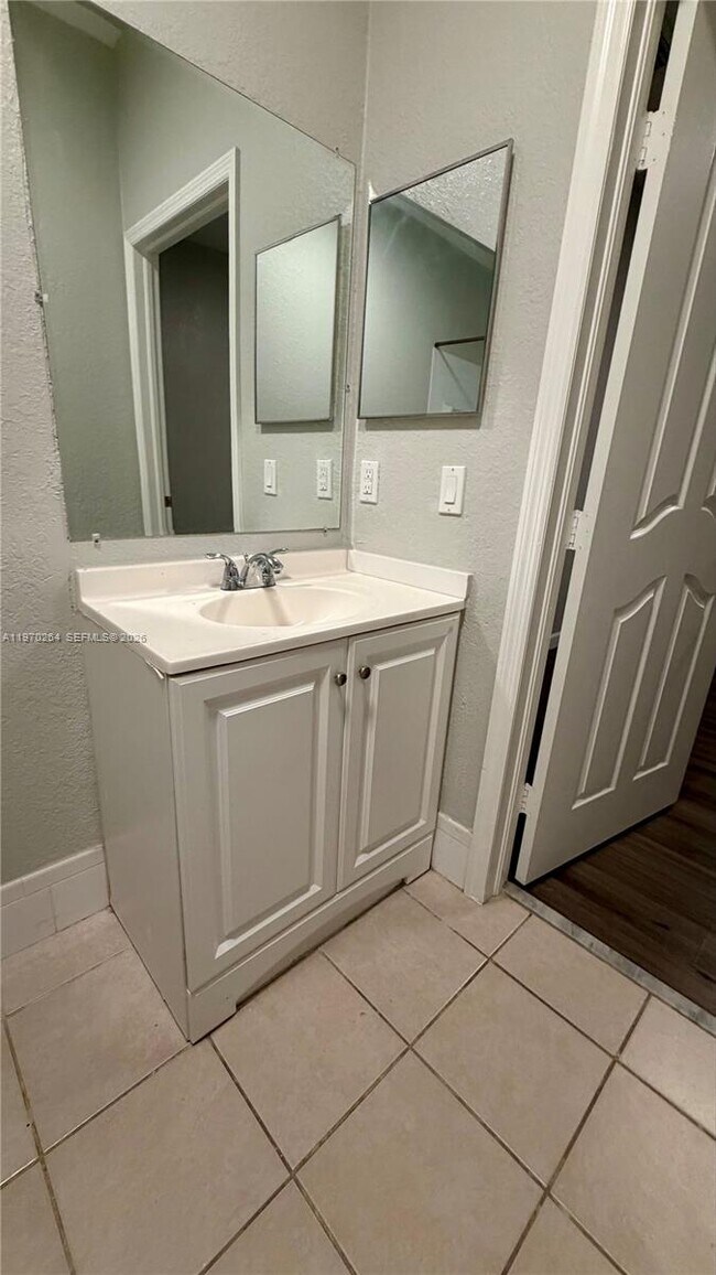 Building Photo - 13272 Old Biscayne Dr