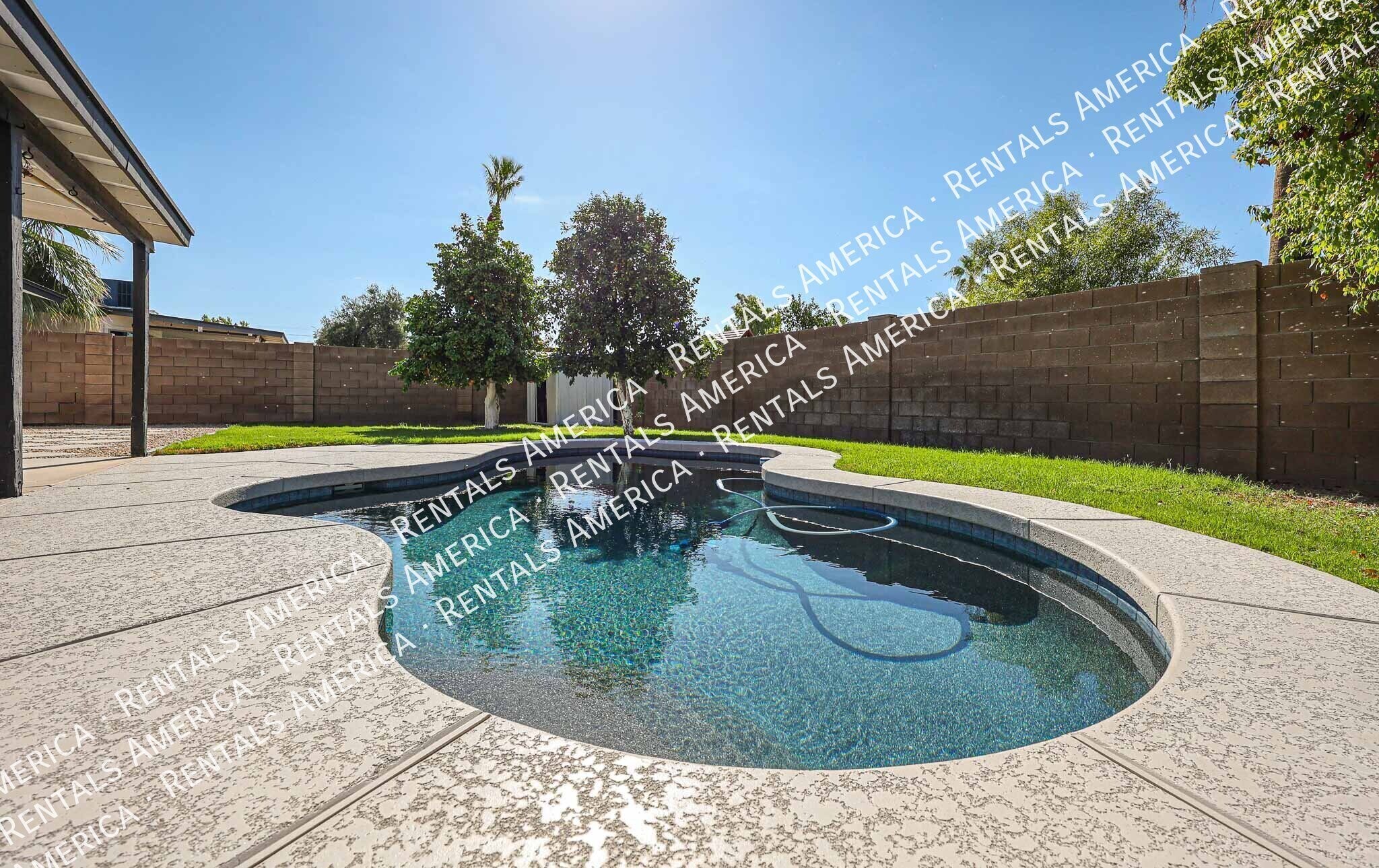 Building Photo - 3103 E Villa Rita Dr