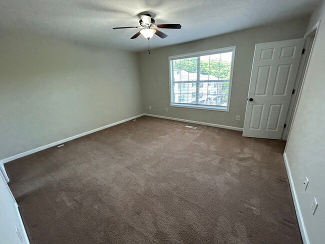 Building Photo - 2/2.5 Townhome in Cartersville- $1395