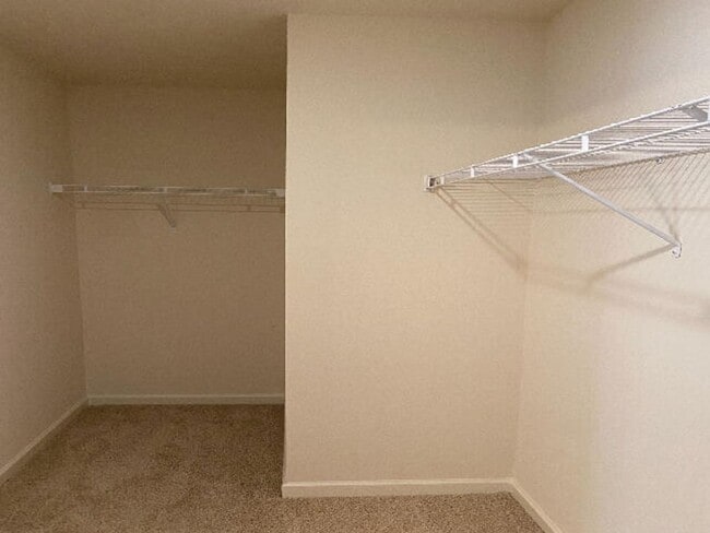 Building Photo - 3081 Pepperhill Dr