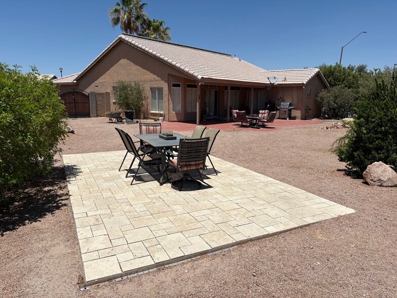 Building Photo - 4015 N 150th Ln
