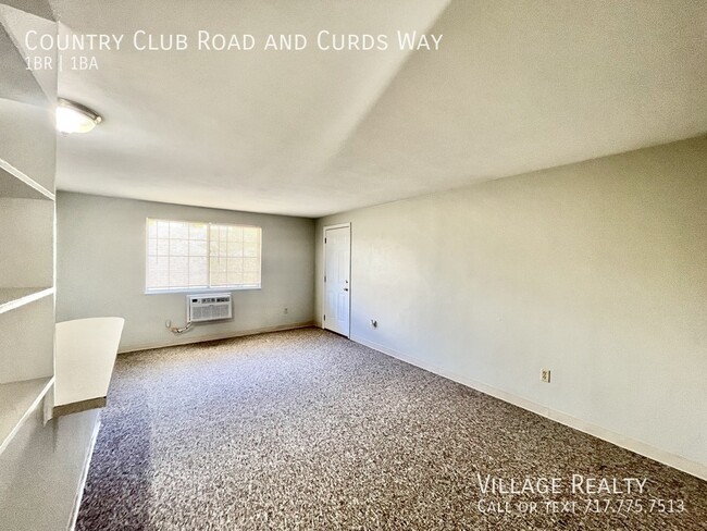 Building Photo - 671 Country Club Rd