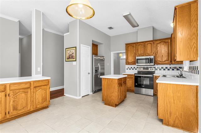 Building Photo - 11613 Charlotte Ln