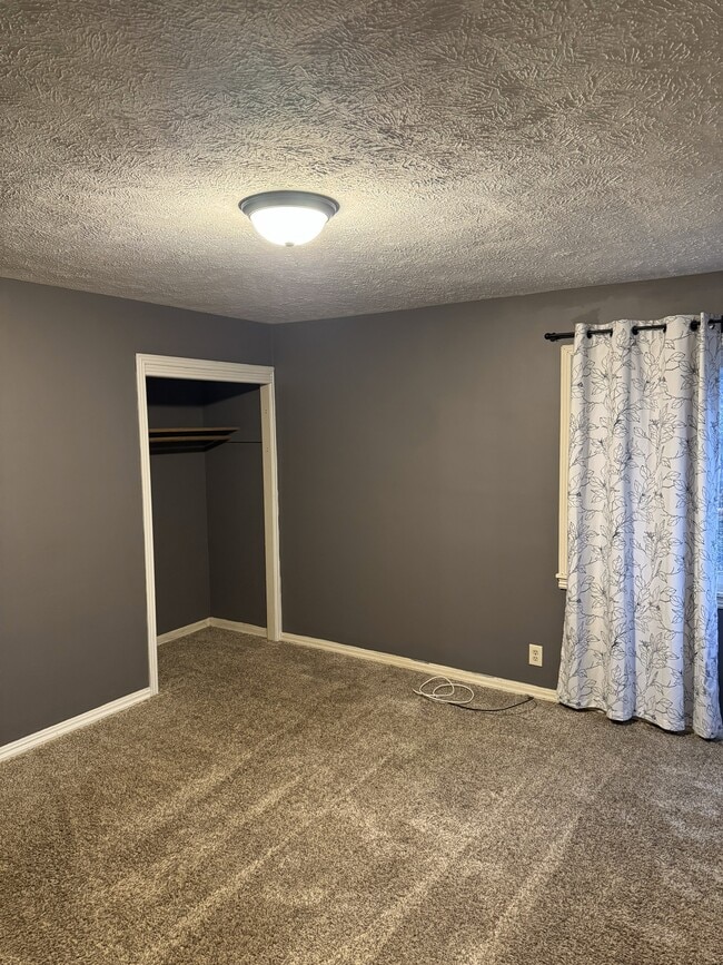 Building Photo - 500 Sunset Blvd