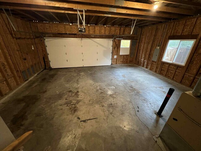 Building Photo - 2966 Sprague St