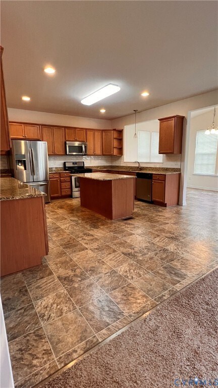 Building Photo - 8842 Rushbrooke Ln