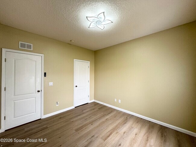 Building Photo - 1211 Marquise Ct