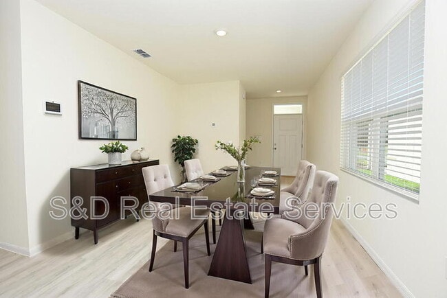 Building Photo - 8383 Madrid St