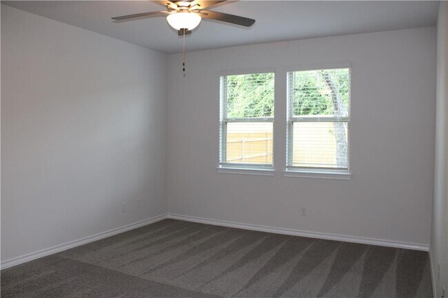 Building Photo - 344 Capstone Rd