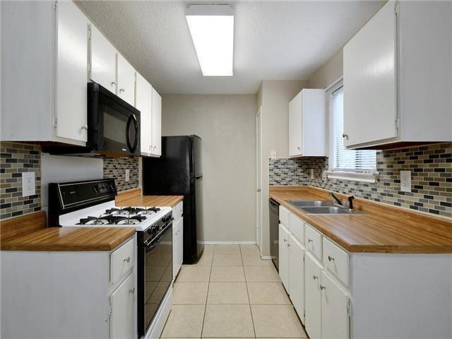 Building Photo - 13007 Rampart St