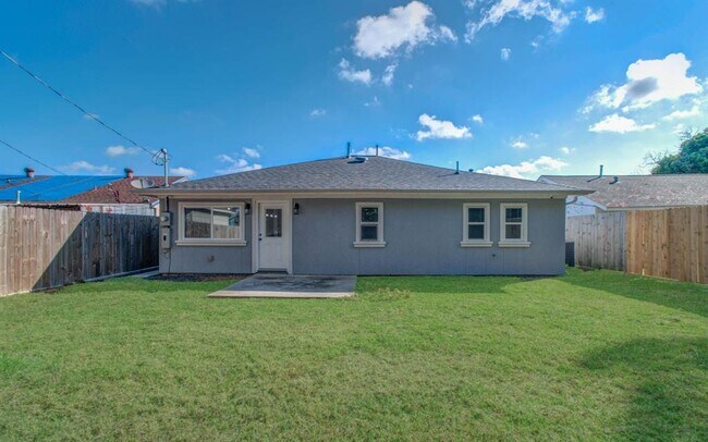 Building Photo - 3710 Erby St